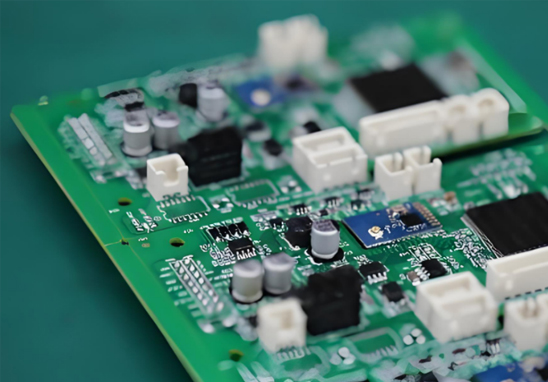 PCB抄板和PCB設(shè)計有什么區(qū)別？原理、流程與應(yīng)用場景解析
